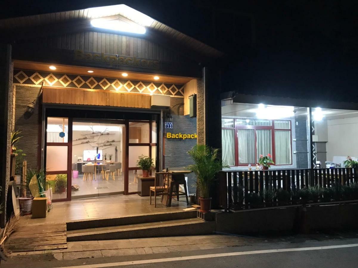 Sun Moon Lake Backpacker Hostel Yuchi Exterior photo