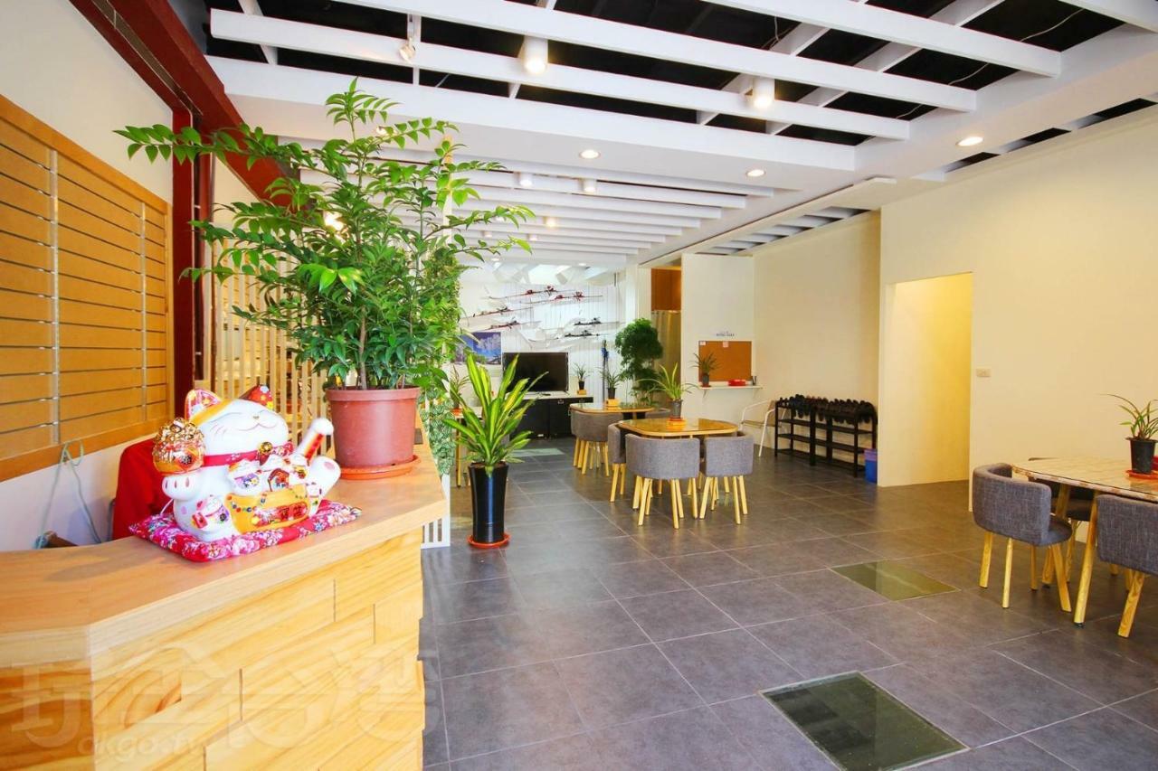 Sun Moon Lake Backpacker Hostel Yuchi Exterior photo